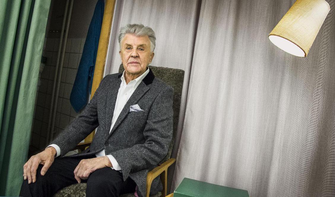 Sven-Bertil Taube inför sin medverkan i pjäsen "Påklädaren" på Dramaten. Arkivbild. Foto: Claudio Bresciani/TT