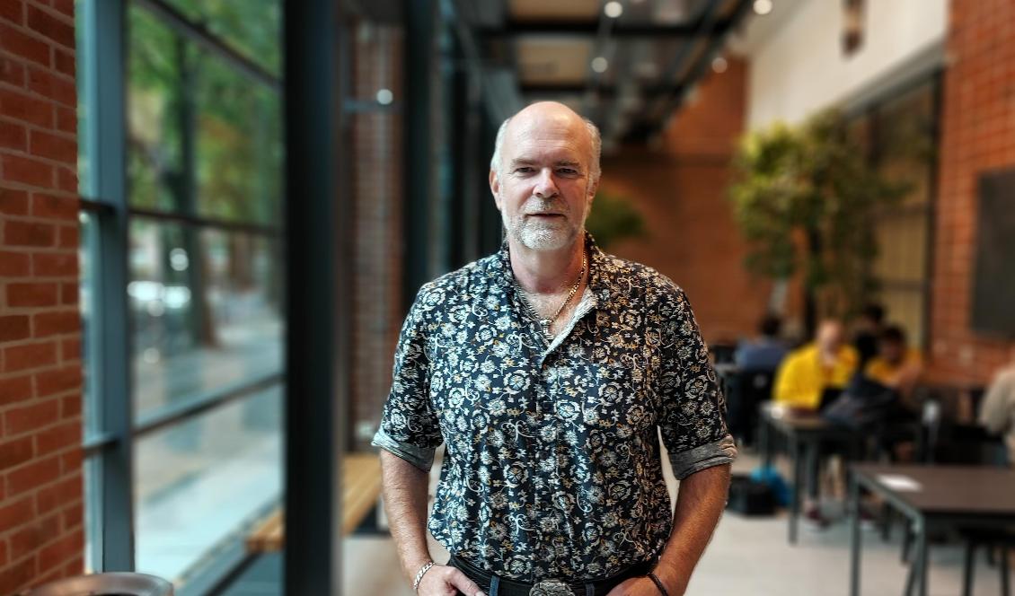 Enligt Christian Ekberg, professor i industriell materialåtervinning vid Chalmers, finns det flera utmaningar i återvinningen av REE. Foto: Sandra Nayeri