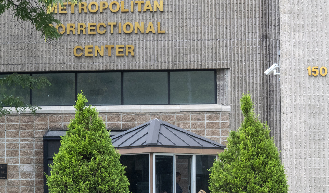 Sebastian Greenwood har suttit häktad i New York i över fyra år. Till våren väntas han få sin dom för miljardsvindleriet onecoin. Arkivbild. Foto: Mary Altaffer AP/TT