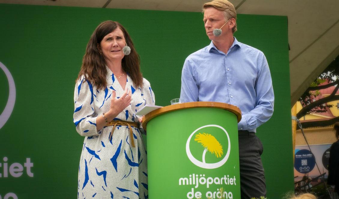 Miljöpartiets två språkrör, Märta Stenevi och Per Bolund. Foto: Bilbo Lantto