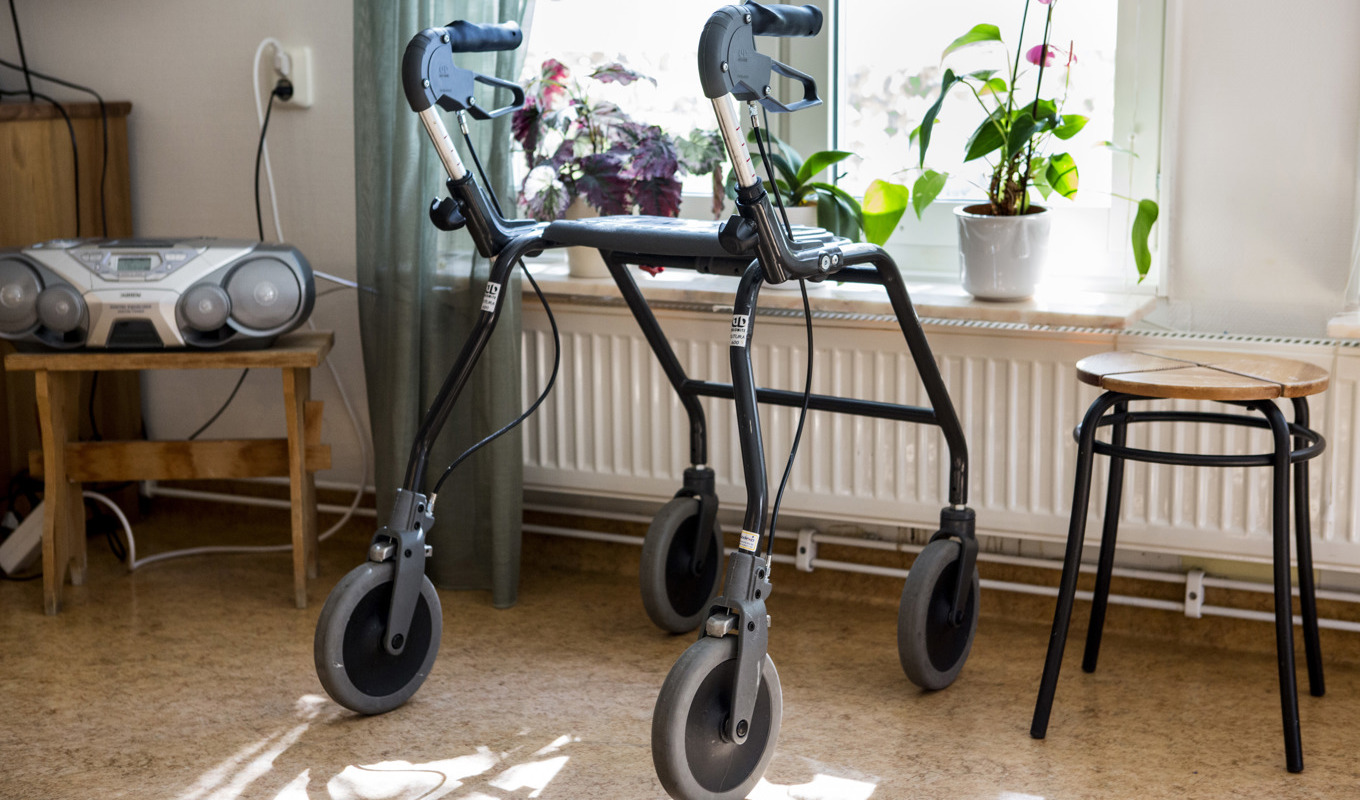 Personalbristen är stor inom äldreomsorgen. Arkivbild. Foto: Christine Olsson/TT