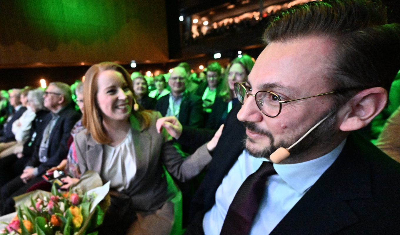 Muharrem Demirok har valts till ny partiledare för Centerpartiet under partiets extrainsatta partistämma. Foto: Johan Nilsson/TT