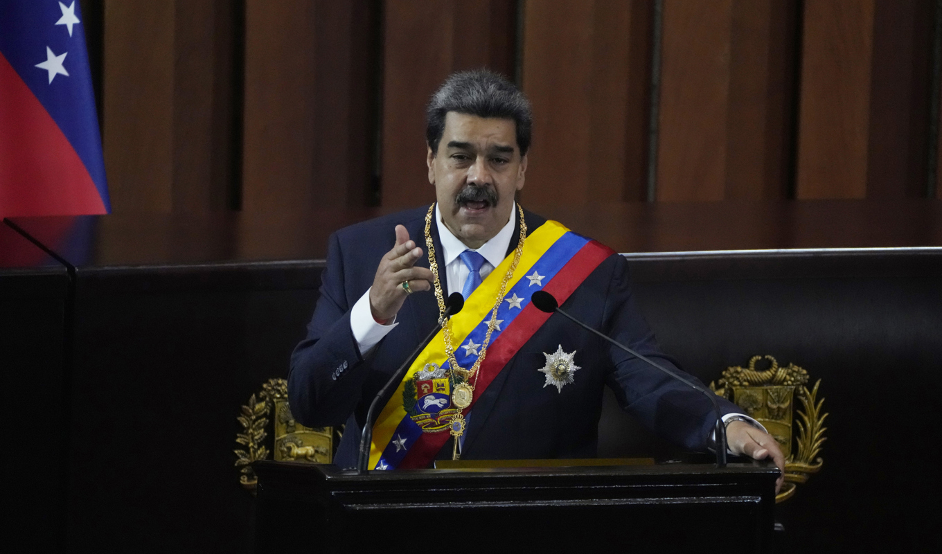 Venezuelas president Nicolás Maduro har tagit emot Irans utrikesminister. Arkivbild. Foto: Ariana Cubillos/AP/TT
