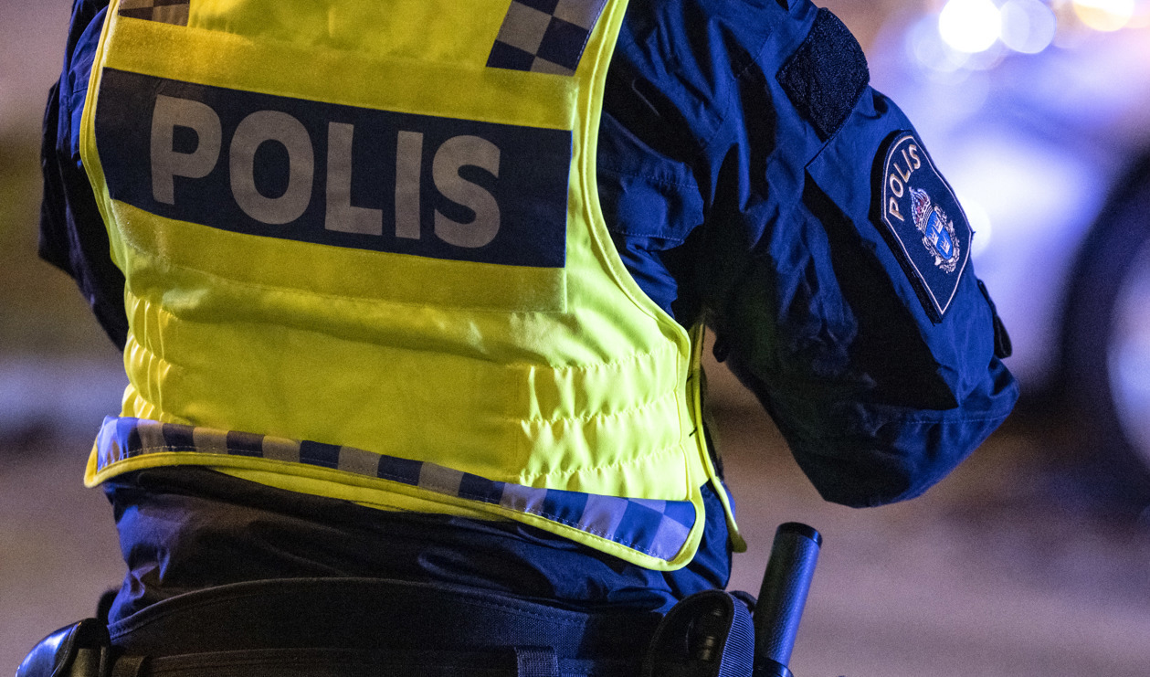 Polis bistod räddningstjänsten på platsen. Arkiv. Foto: Johan Nilsson/TT