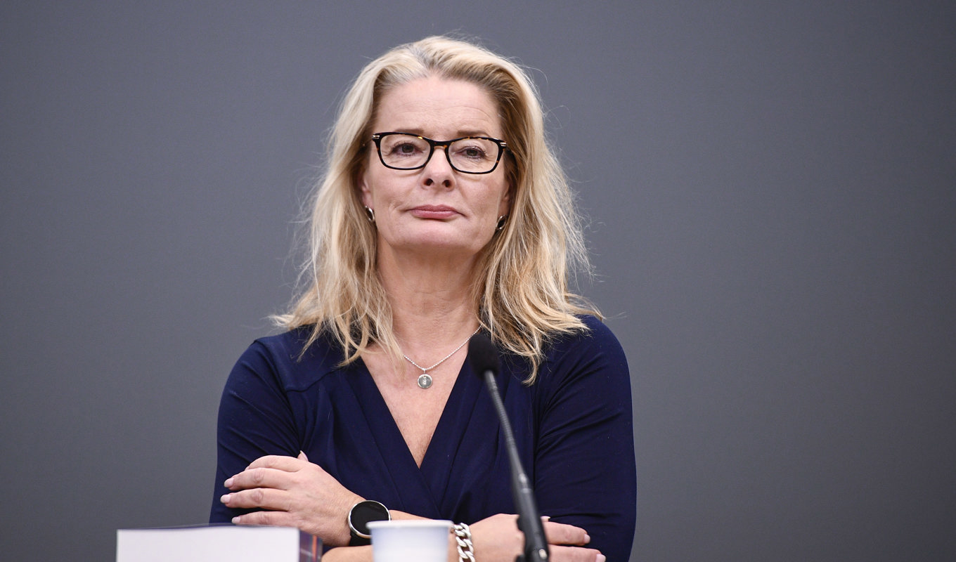 Skolminister Lotta Edholm (L) tycker att digitaliseringen i skolan gått för snabbt fram. Arkivbild. Foto: Tim Aro/TT