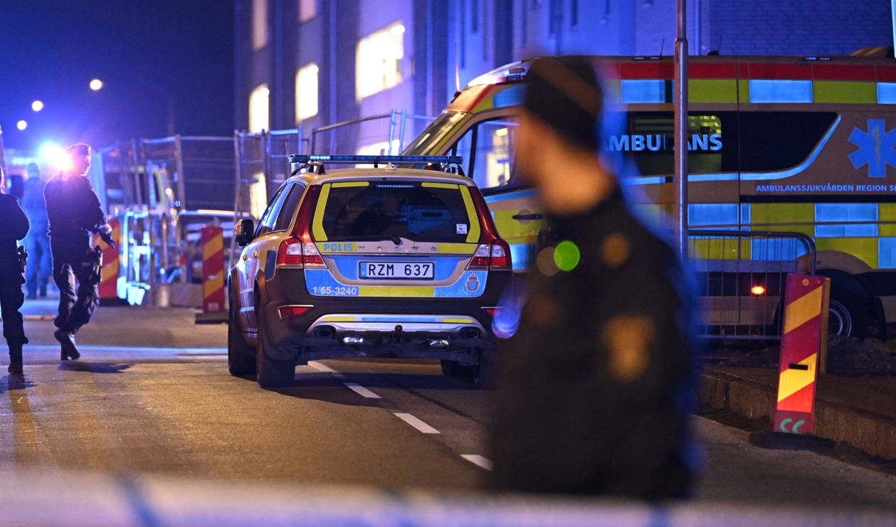 Fyra personer har hittats skadade efter en skottlossning i Oxie i Malmö. Foto: Johan Nilsson/TT