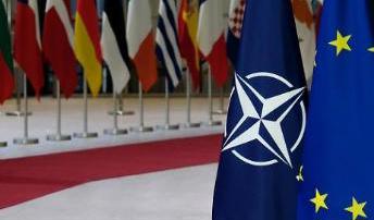 "Natofrågan ställs återigen mot yttrandefrihet, och man tycks inte vara eniga om vem det är som krånglar till det." Foto: Shutterstock