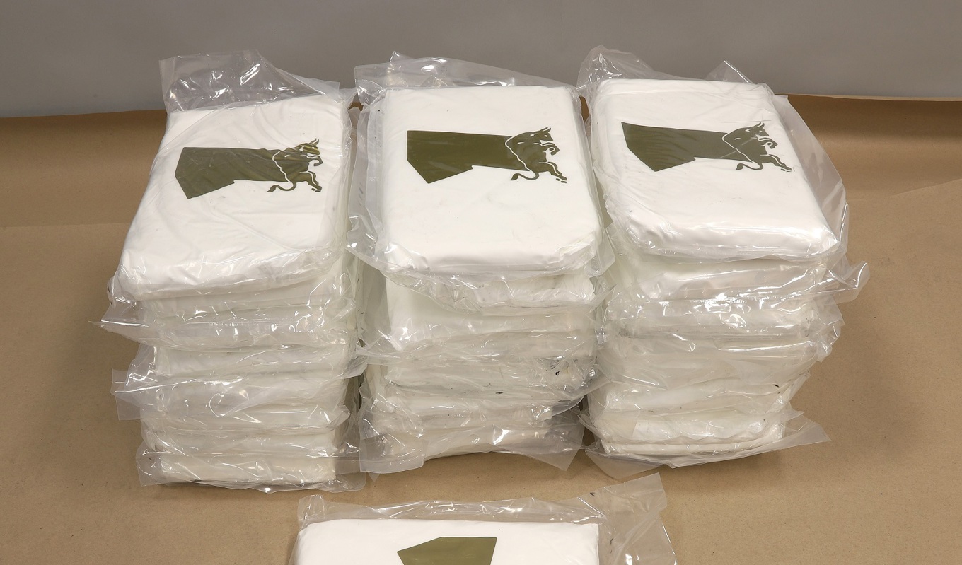 Tullverket hittade 25 kilo amfetamin i en speciallåda i en bil vid Öresundsbron. Foto: Tullverket