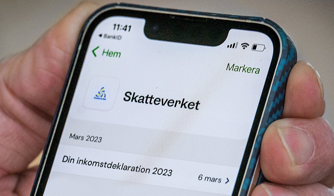 Över sex miljoner privatpersoner och företag beräknas få sin deklaration digitalt i år. De kommande dagarna kan de med digital brevlåda se sin deklaration. Foto: Claudio Bresciani/TT