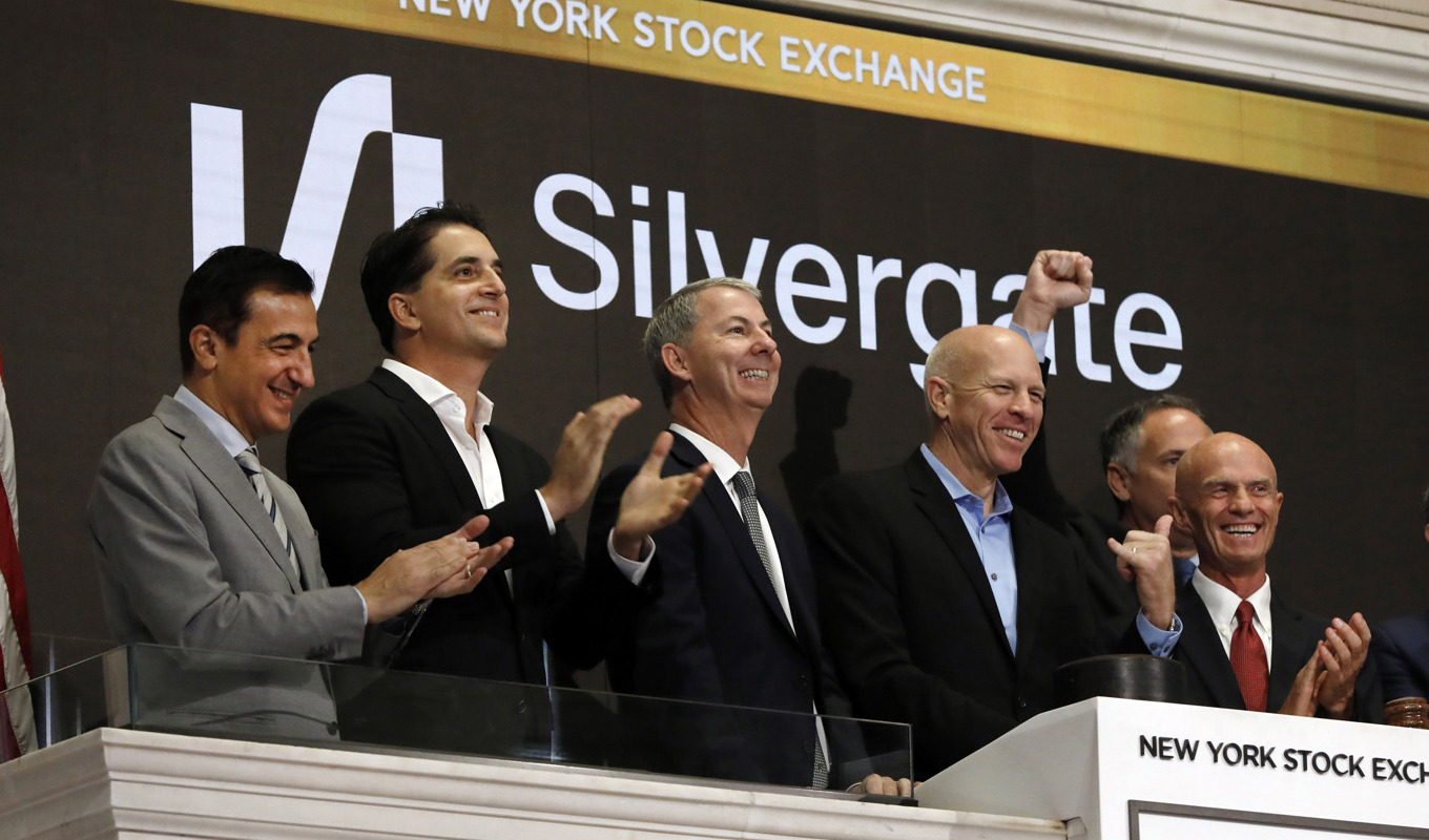 I november 2019 börsnoterades Silvergate på New York-börsen. Nu meddelas att banken kommer att avveckla sin verksamhet och likvideras. Foto: Richard Drew/AP/TT