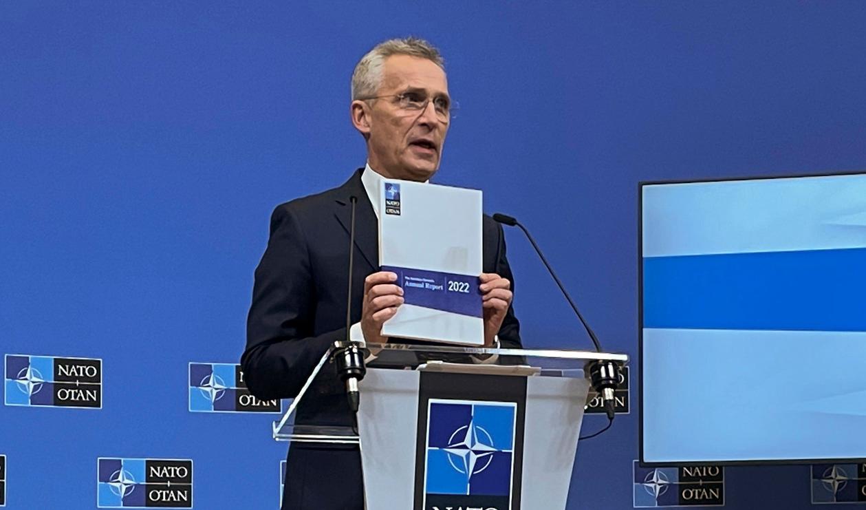 Generalsekreterare Jens Stoltenberg presenterar Natos årsrapport för 2022 på Natohögkvarteret i Bryssel. Foto: Wiktor Nummelin/TT