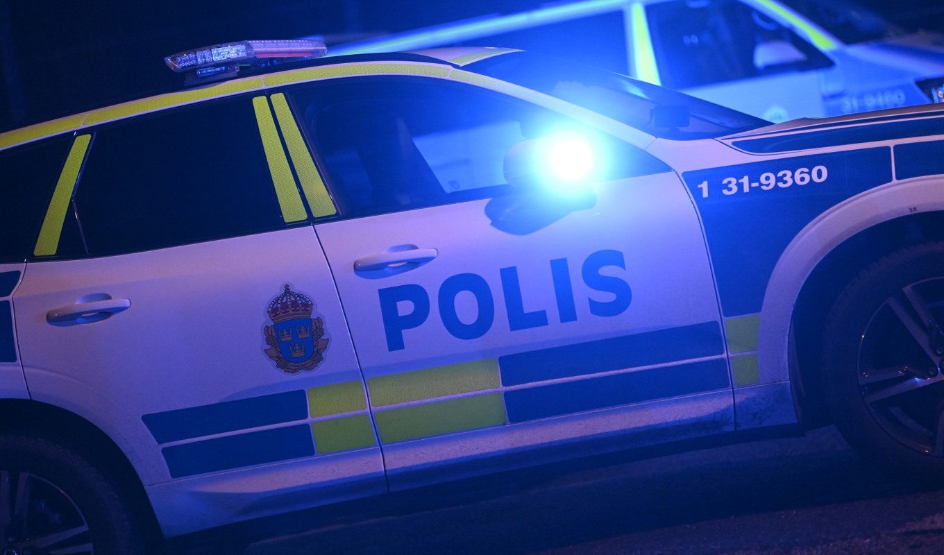 Polisens särskilda händelser vid grova brott kan vara effektiva de första timmarna eller dagarna – men när de pågår längre än så gör de mer skada än nytta, enligt Riksrevisionen. Arkivbild. Foto: Fredrik Sandberg/TT