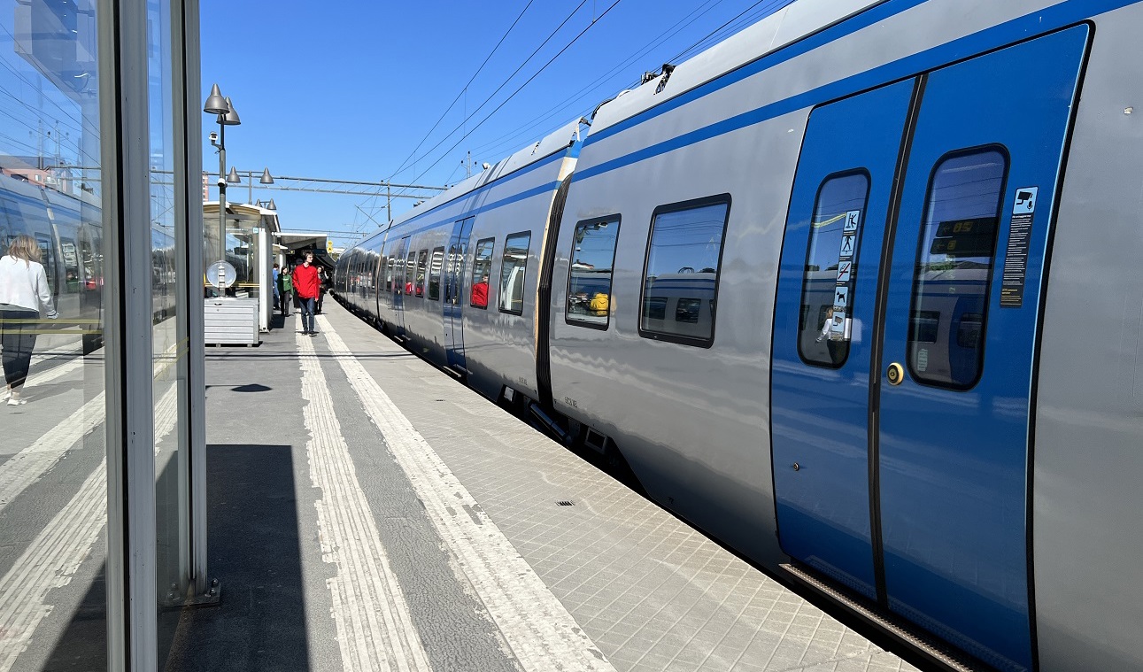 Kollektivbarometerns senaste undersökning påvisar att fler kvinnor än män åker kollektivtrafik.Foto: Sofia Drevemo. Arkivbild.