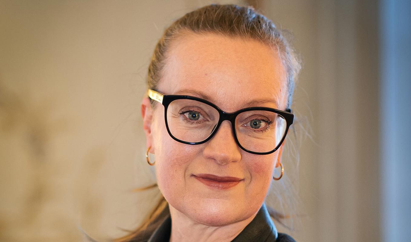 Teaterchefen Anna Karinsdotter växte upp med konst och kultur och vill ge möjligheter för barn, unga och vuxna att uppleva högklassig scenkonst vid Drottningholms slottsteater. Foto:Sofia Drevemo