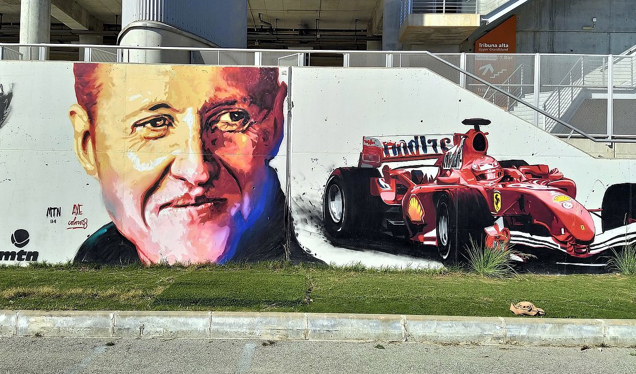 Michael Schumacher ådrog sig en livshotande hjärnskada i en skidolycka i Frankrike 2013. Foto: Alberto-g-rovi (CC BY 3.0)