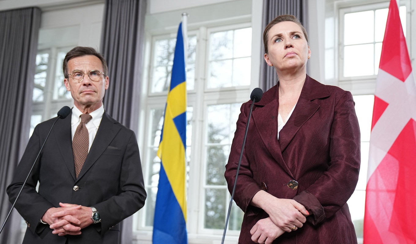 Statsminister Ulf Kristersson på en presskonferens tilllsammans med Danmarks statsminister Mette Frederiksen (S). Foto: Mads Claus Rasmussen/Ritzau Scanpix/TT