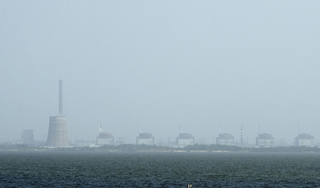 Vy över kärnkraftverket Zaporizjzja vid floden Dnepr i sydöstra Ukraina. Arkivbild. Foto: Evgeniy Maloletka/AP/TT