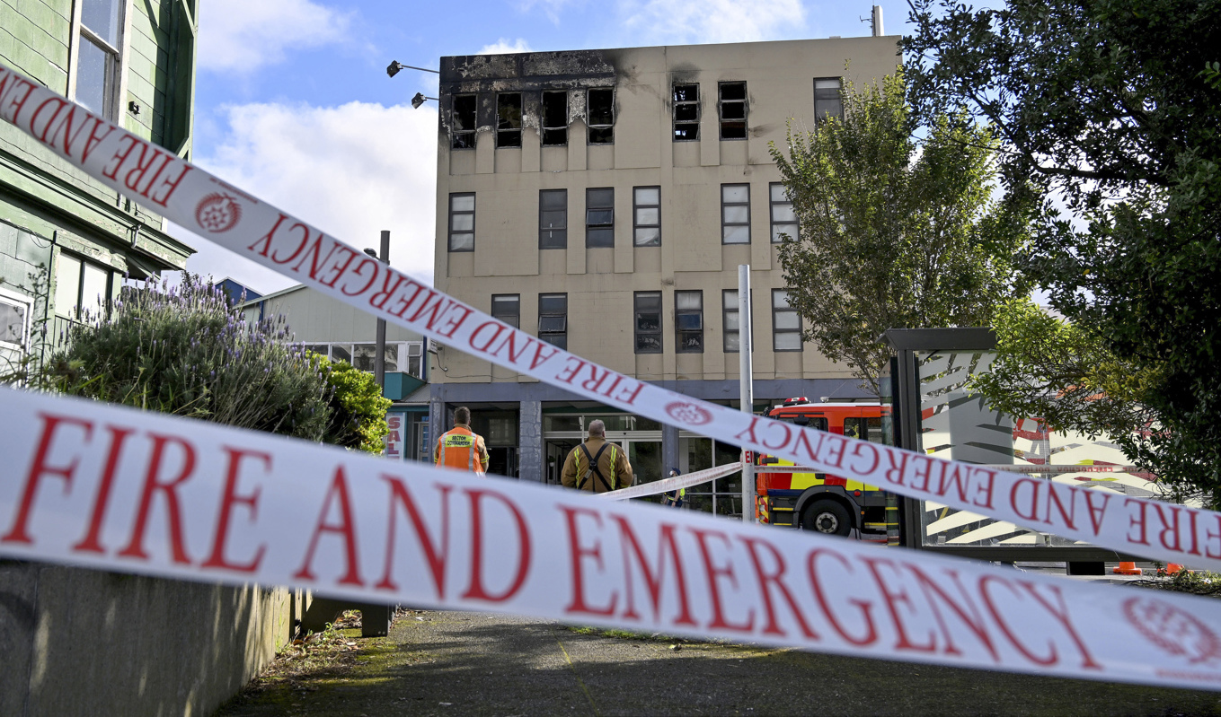 Det är fortfarande oklart hur många som omkom i vandrarhemsbranden. Arkivbild. Foto: Masanori Udagawa/AP/TT