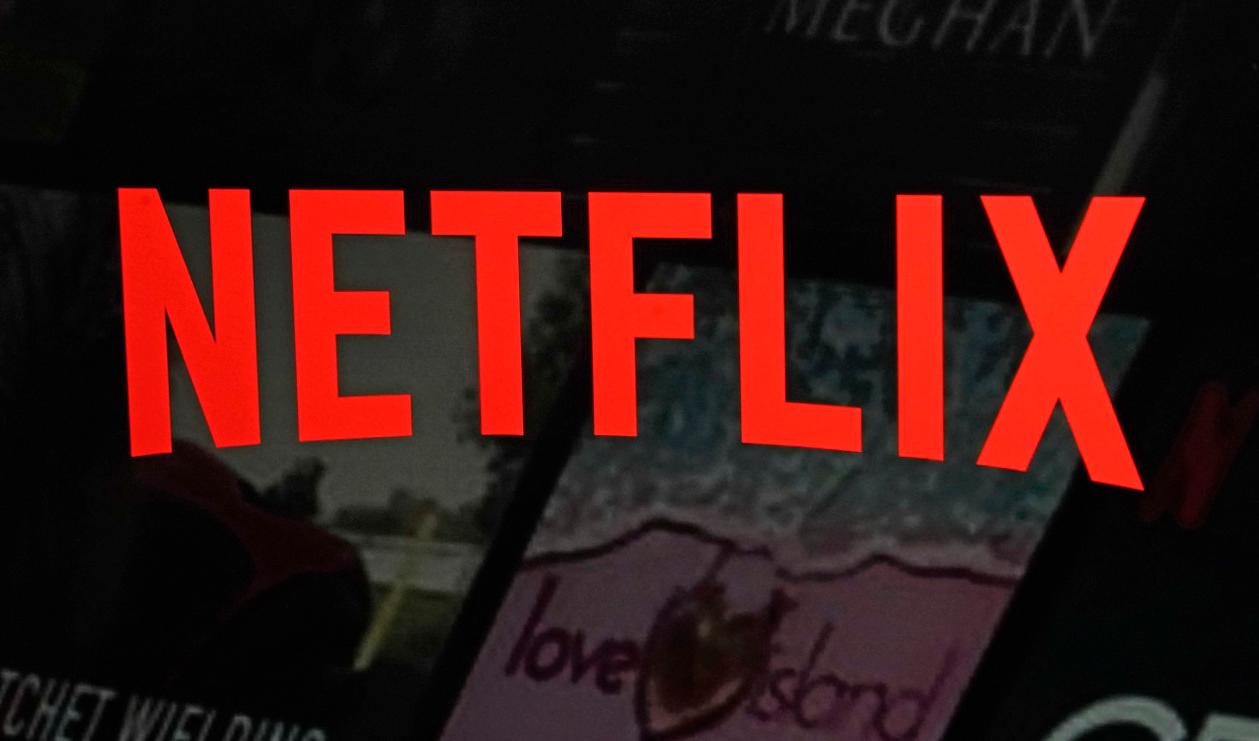 Netflix vill att fler ska betala för sina abonnemang. Arkivbild. Foto: Richard Drew/AP