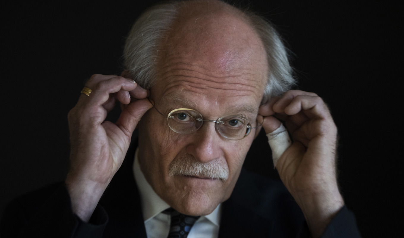 Riksbanken, som i fjol leddes av Stefan Ingves, får kritik för att ha stramat åt för sent för att få bukt på inflationen och för att ha gjort dåliga inflationsprognoser. Arkivbild. Foto: FREDRIK SANDBERG /TT