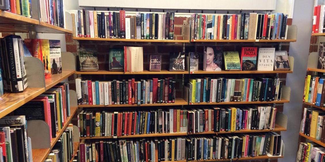 Ett bibliotek i Malmö stänger efter stök och oroligheter. Foto: Tony Lingefors