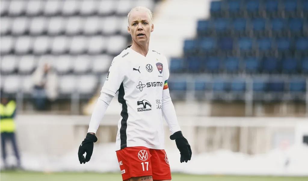 Svenska damlandslagets lagkapten Caroline Seger spelade 2005–2009 i Linköping FC och var bland annat med och tog klubbens första SM-guld 2009.Foto: Stefan Jerrevång/TT
