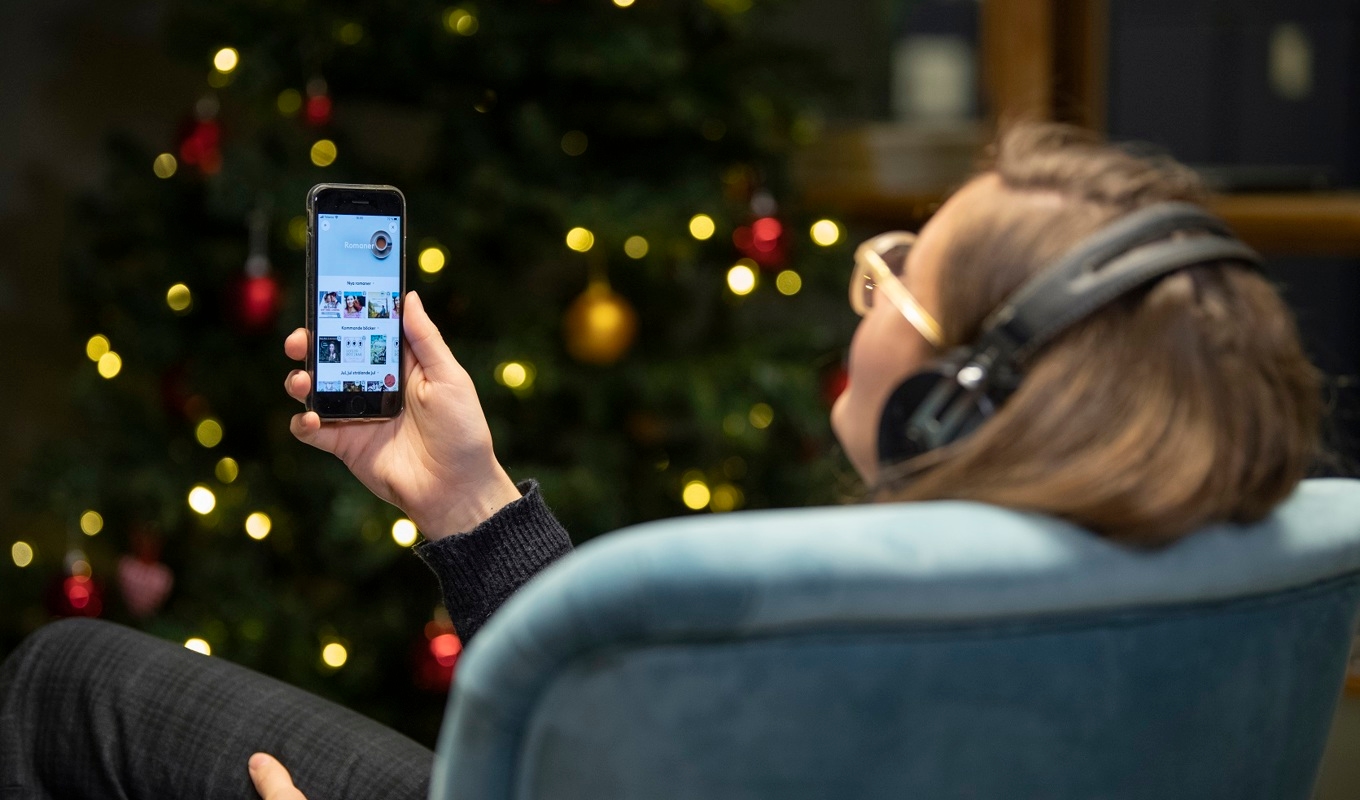 Snart kan du välja din egen skräddarsydda röst som läser ljudboken du lyssnar på. Foto: Henrik Montgomery/TT