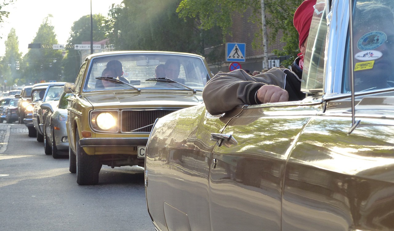 Regeringen har beslutat att det blir krav på bilbälte när man kör en A-traktor. Foto: Pixabay