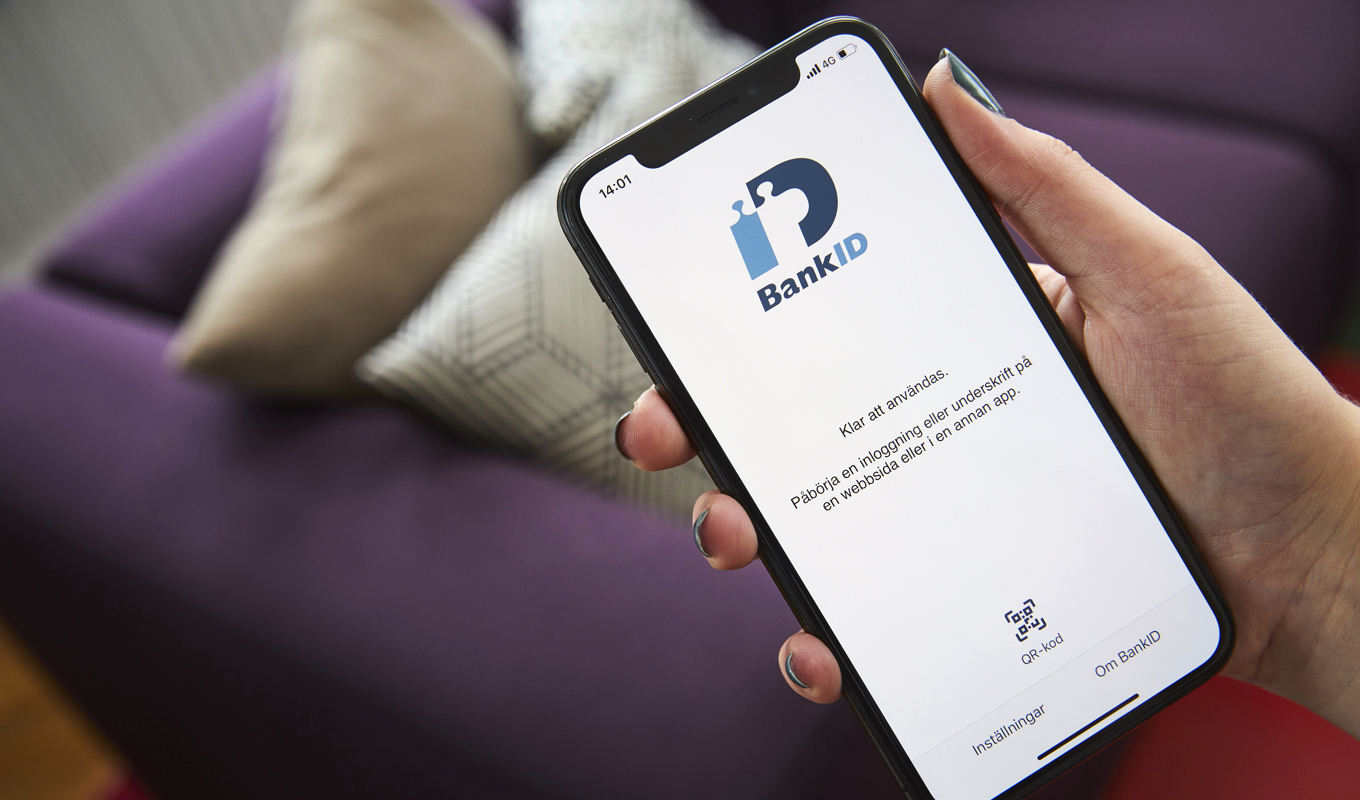Nu går det att få ett digitalt id-kort i mobilen. Arkivbild. Foto: Fredrik Persson/TT