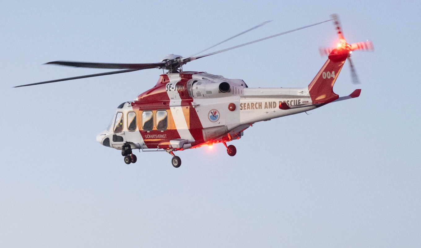 Räddningstjänsten i Piteå har sökt med helikopter efter den man som saknas efter en olycka med vattenskoter. Arkivbild. Foto: Johan Nilsson/TT
