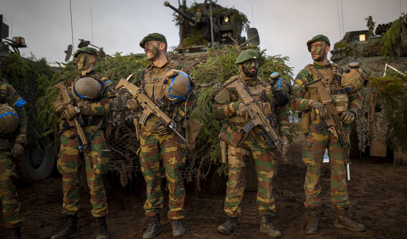 Belgiska soldater i Natos roterande styrka i Litauen 2022. Arkivbild. Foto: Mindaugas Kulbis/AP/TT