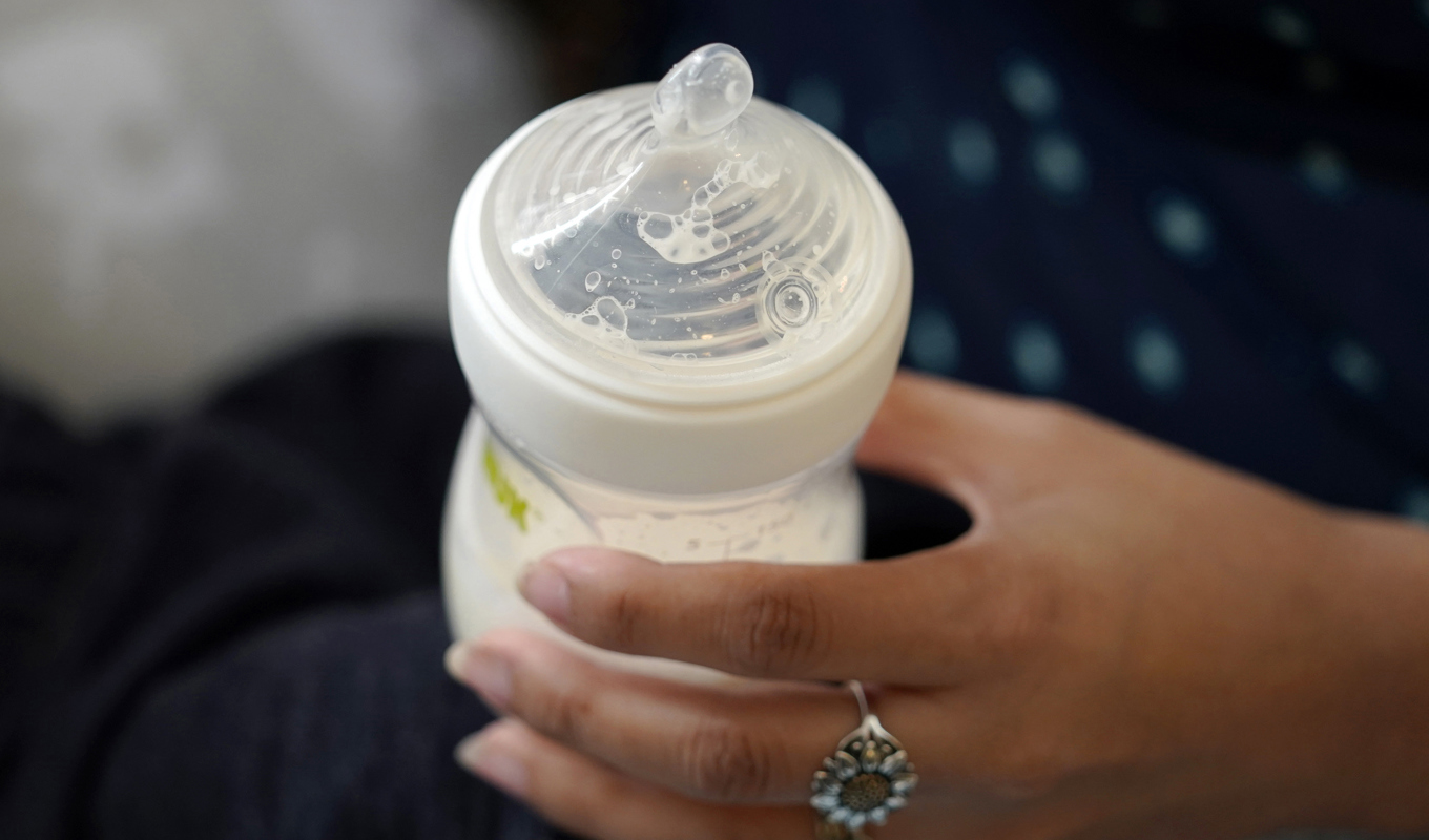 Vi utsätts för många olika kemikalier genom bland annat platser. Stora delar av EU:s invånare har höga nivåer av hälsofarliga kemikalier i kroppen enligt en genomgång. Arkivbild. Foto: Eric Gay/AP/TT