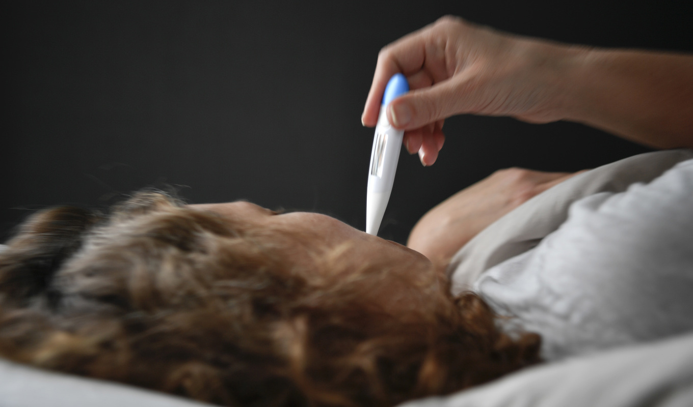 Om sjukdomsläget förändras snabbt ska man söka sjukvård. Då finns risk för att man är drabbad av invasiva streptokocker. Arkivbild. Foto: Anders Wiklund/TT