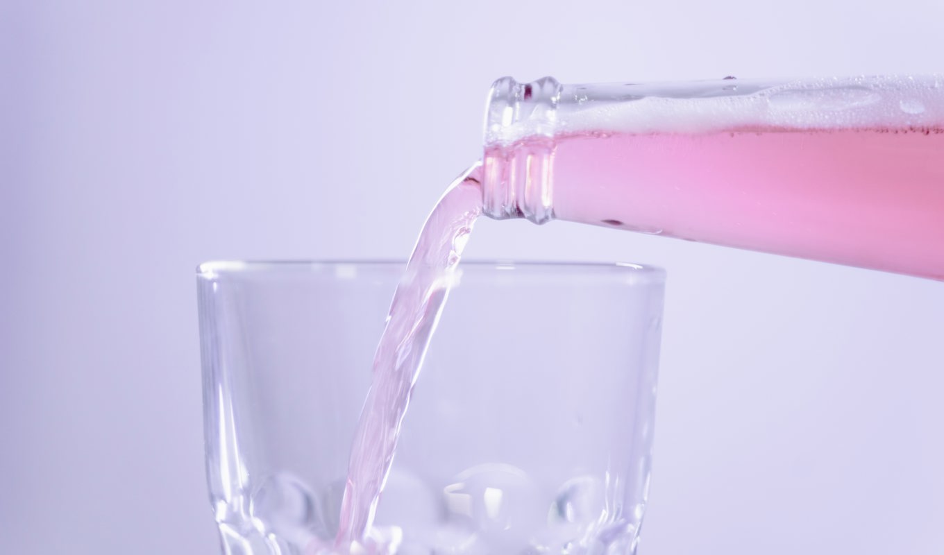 WHO konstaterar att sötningsmedlet aspartam är ”möjligen cancerframkallande” för människor. Foto: Mart Production