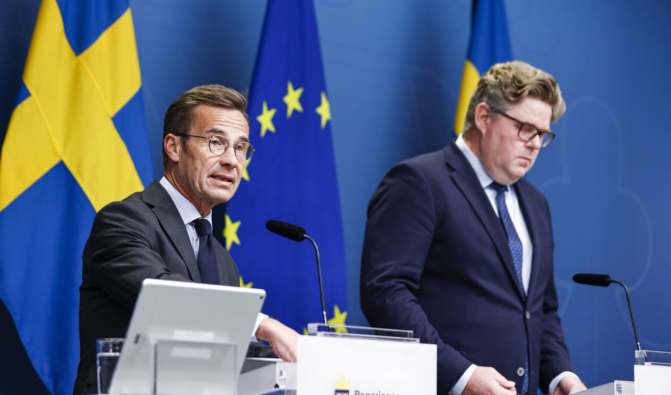 Statsminister Ulf Kristersson (M) och justitieminister Gunnar Strömmer (M) under en pressträff om det säkerhetspolitiska läget. Foto: Caisa Rasmussen/TT