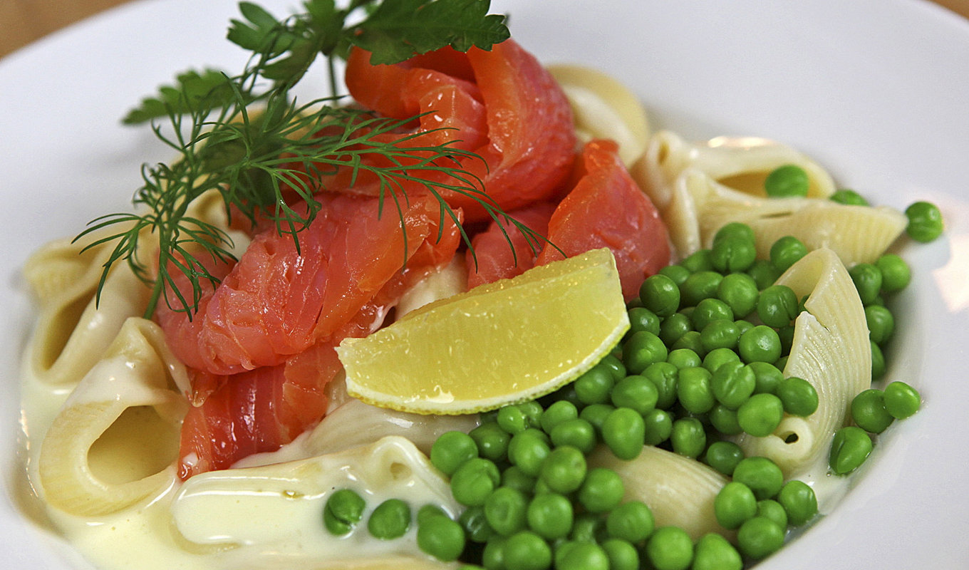 Axfood återkallar kallrökt lax från Falkenberg Seafood sedan det visat sig innehålla listeria. Arkivbild. Foto: Dan Strandqvist/TT