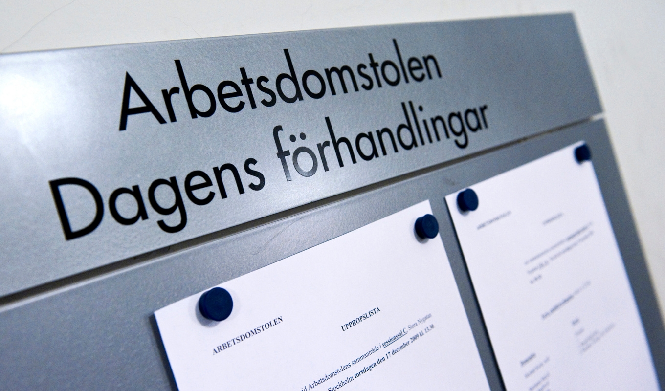 Chefen fick ta emot slag, sparkar och blev biten under ett slagsmål. Sedan fick han sparken. Arkivbild. Foto: Claudio Bresciani/TT