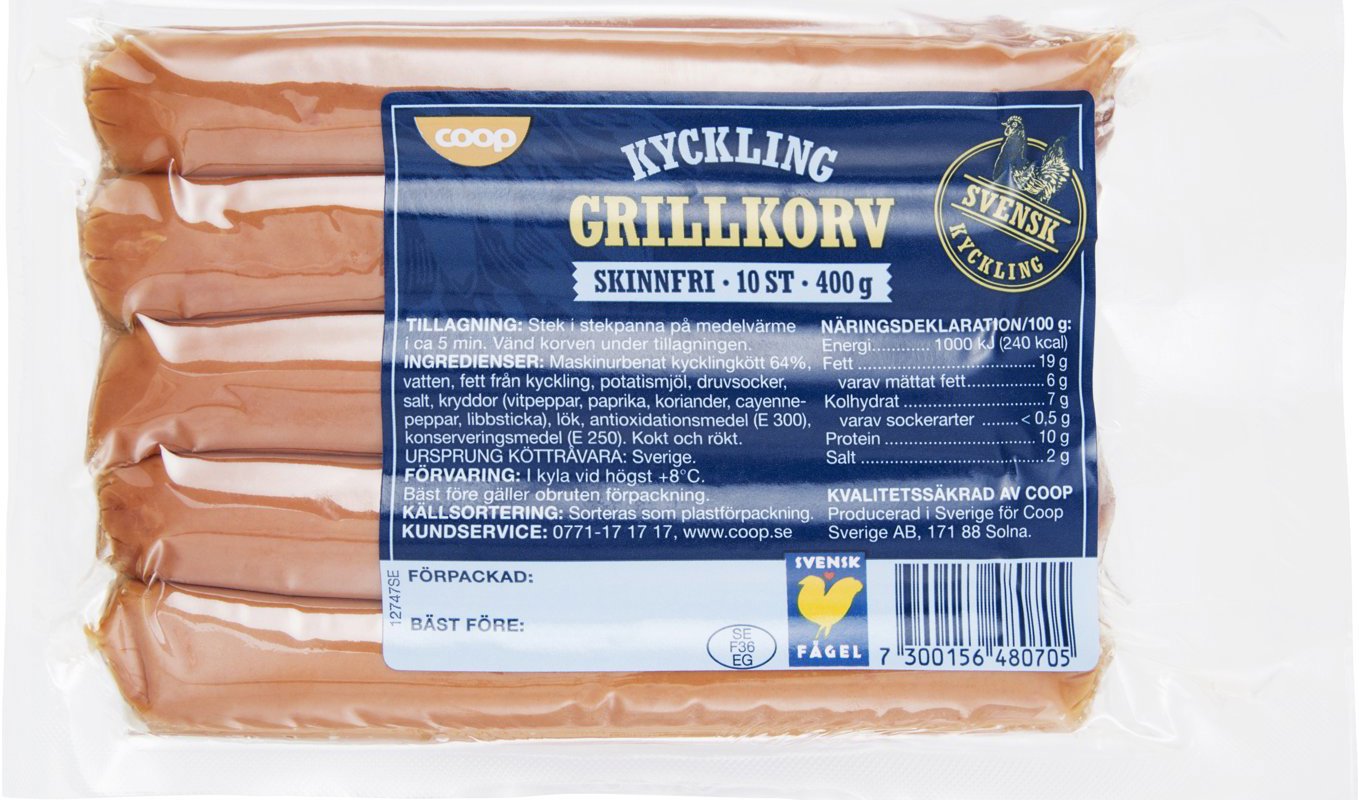 Coop återkallar kycklingkorv sedan listeria hittats. Även Axfood återkallar kycklingkorv. Foto: Coop