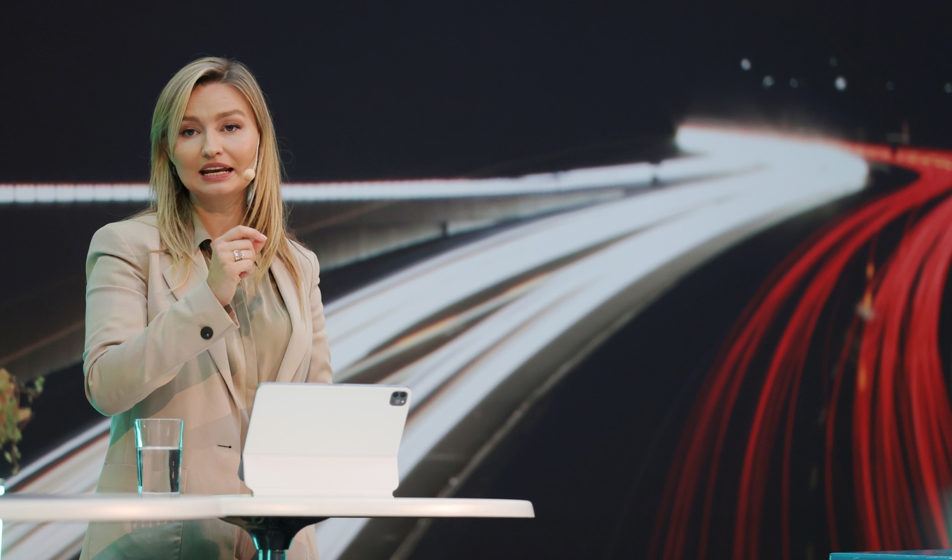 Energi- och näringsminister Ebba Busch (KD) invigde på fredagen ett testcenter för elektromobilitet i Göteborg. Foto: Adam Ihse/TT