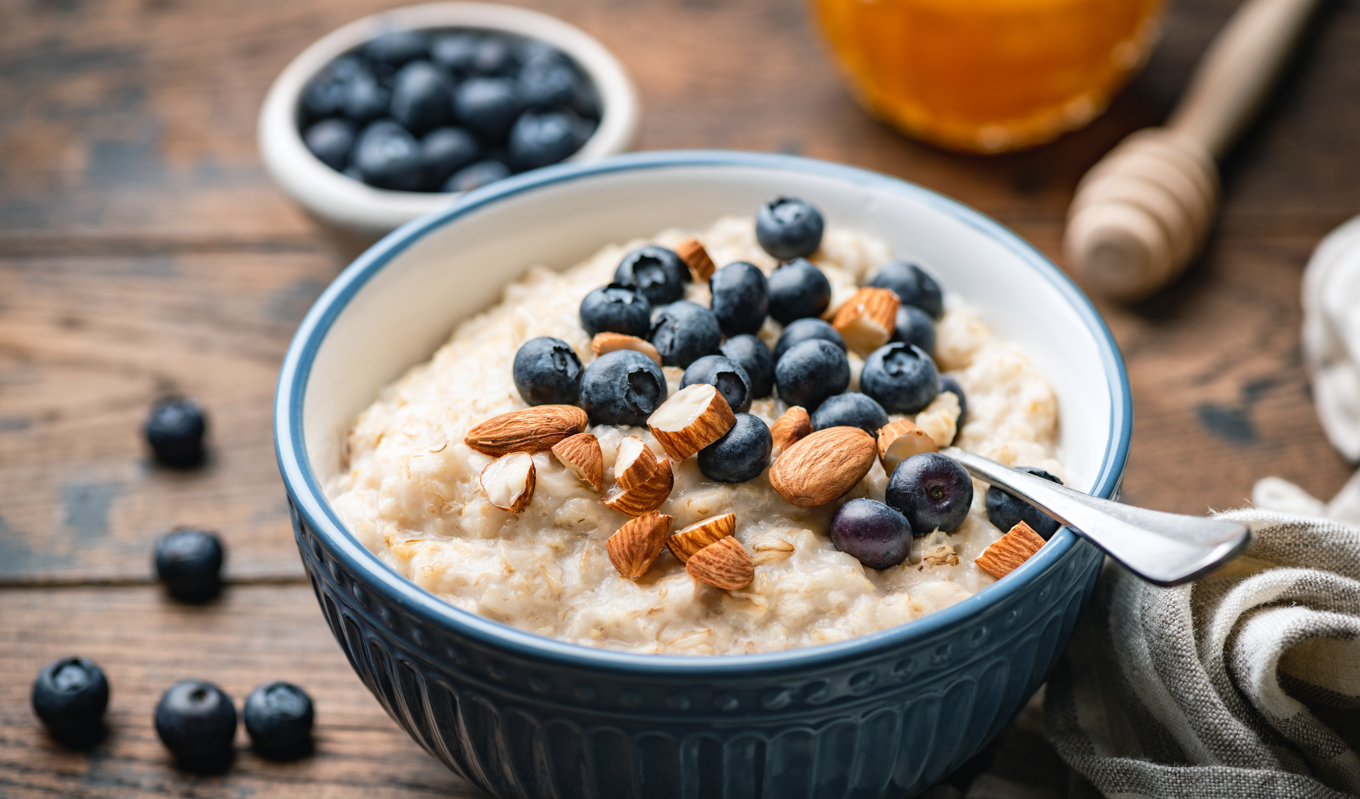 Färska/frysta blåbär och torkade har olika effekt, men båda har antiinflammatorisk verkan. Foto: Vladislav Noseek