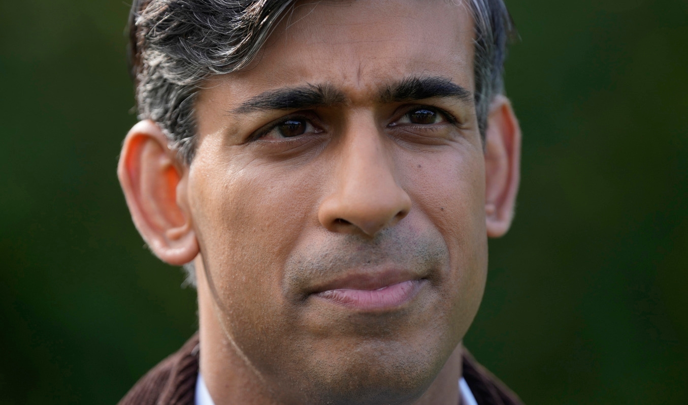 Premiärminister Rushi Sunak säger att förslaget inte är aktuellt här och nu. Arkivbild. Foto: Alastair Grant/AP/TT