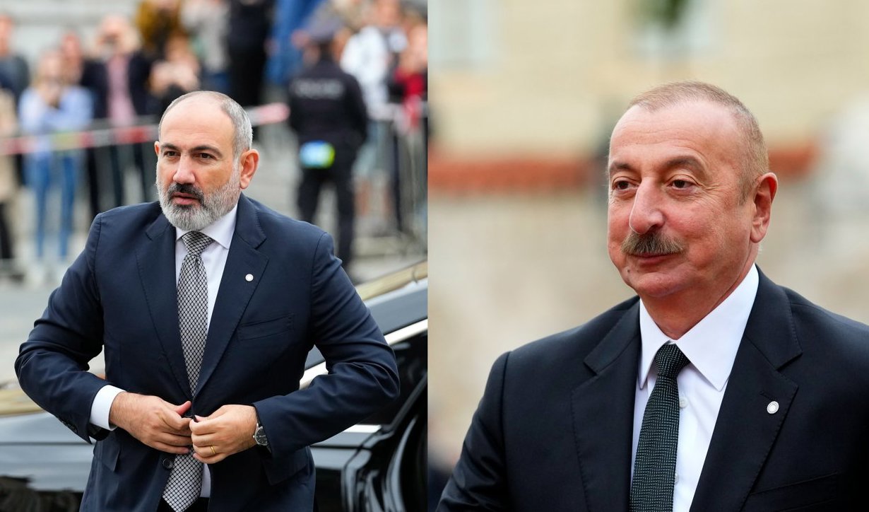 Armeniens premiärminister Nikol Pasjinjan och Azerbajdzjans president Ilham Aliyev vid fjolårets första EPC-möte i Prag i Tjeckien. Foto: Petr David Josek/AP