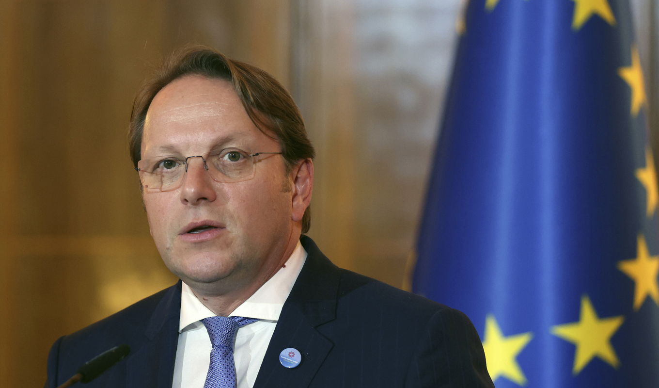 EU-kommissionären Olivér Várhelyi. Arkivbild. Foto: Franc Zhurda/AP/TT