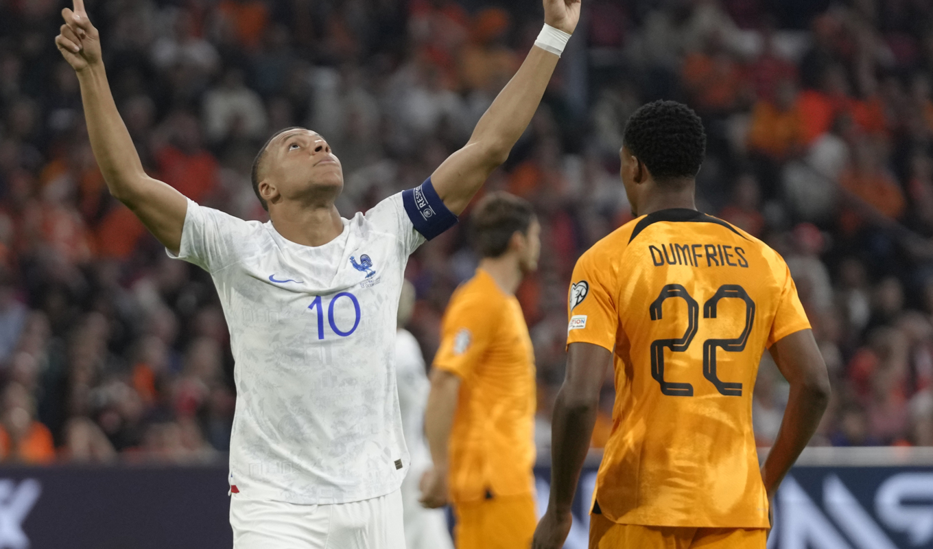 Kylian Mbappé fixade EM-plats åt Frankrike. Foto: Peter Dejong/AP/TT