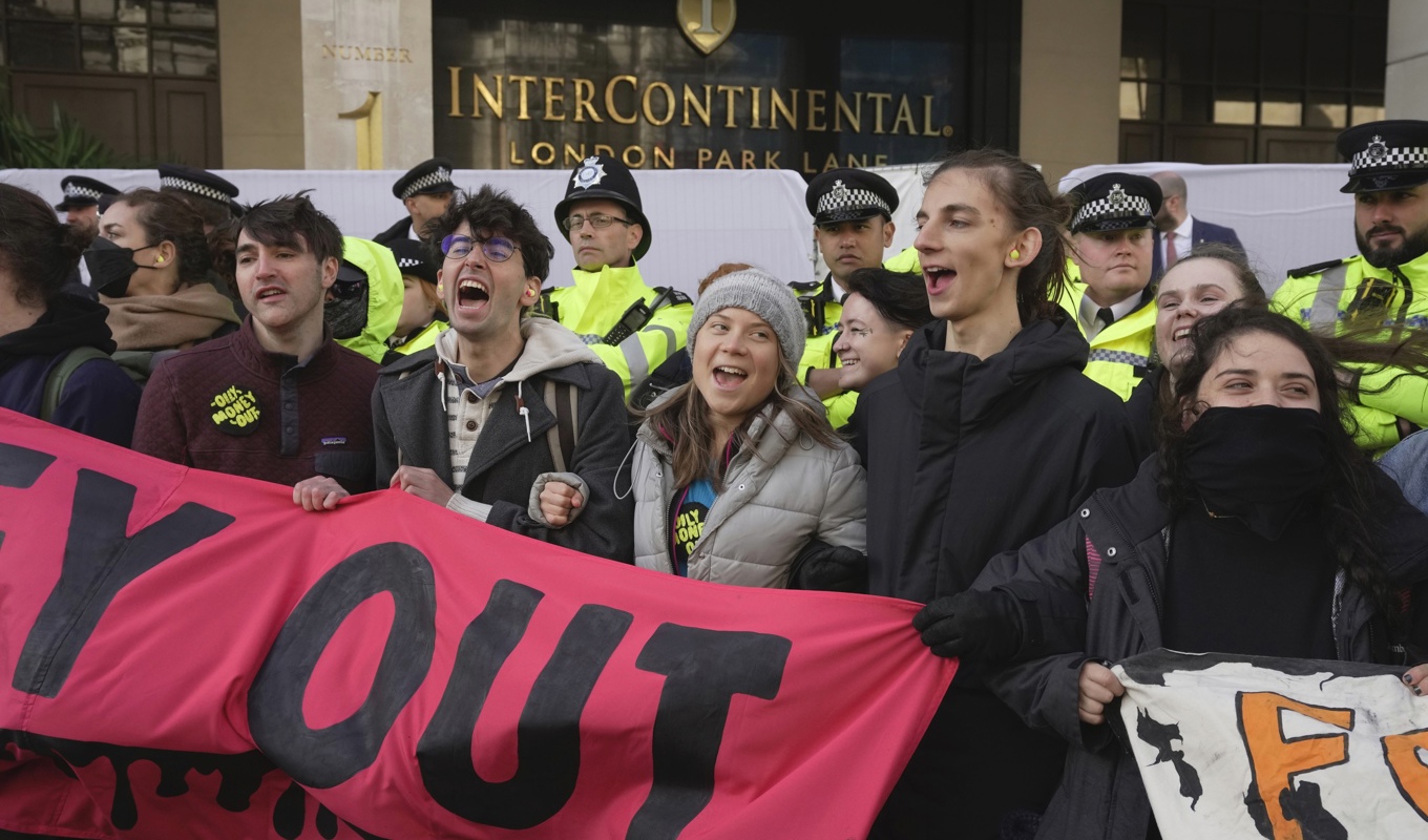 Greta Thunberg under protestaktionen i London i måndags. Foto: Kin Cheung/AP/TT