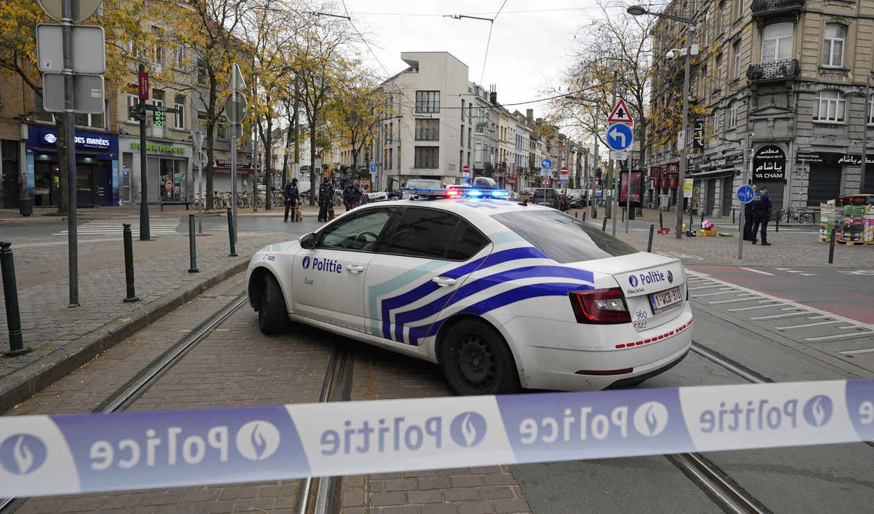 Terroristen sköts ihjäl av belgisk polis morgonen efter dådet. Foto: Martin Meissner/AP/TT