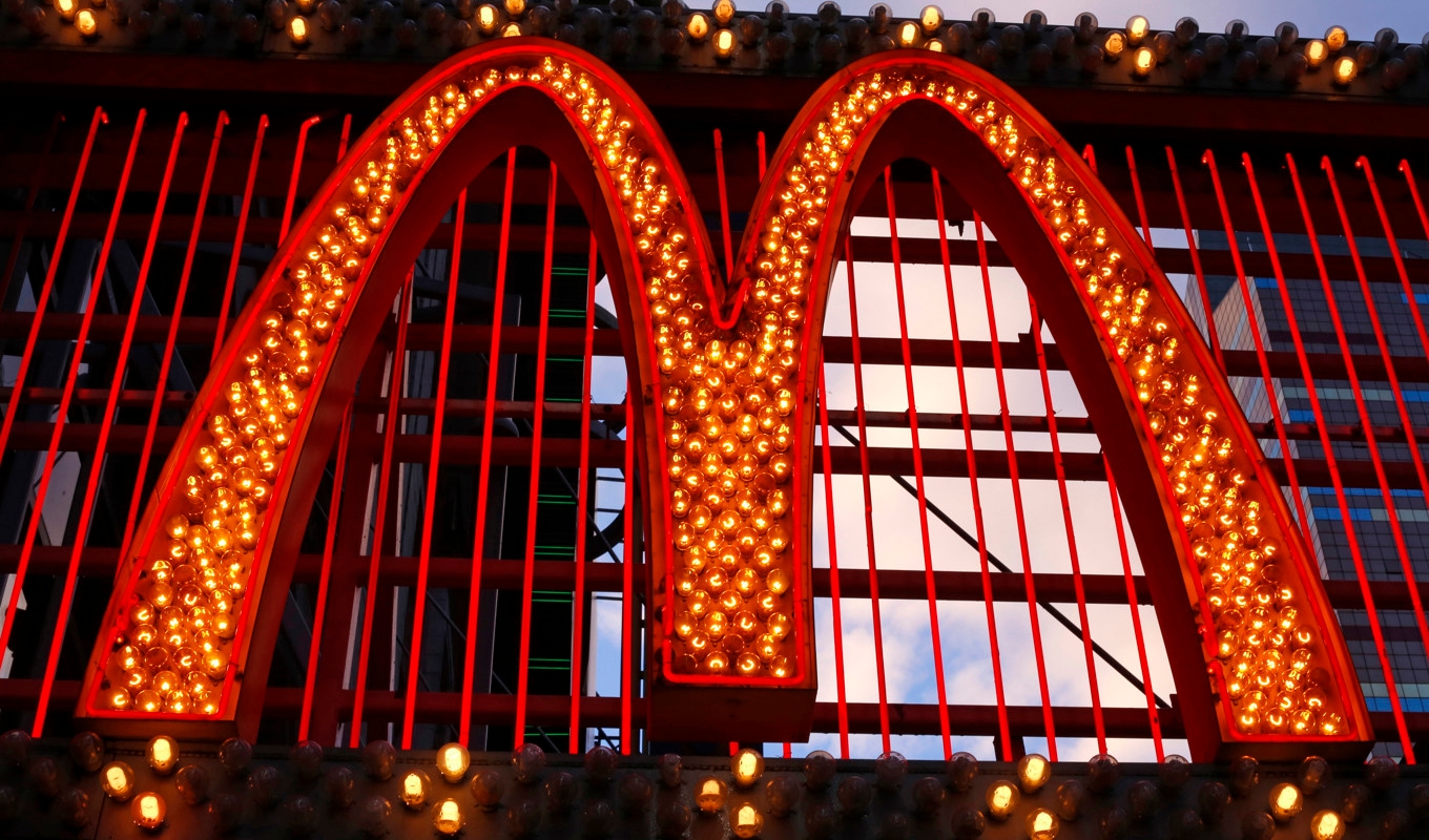 McDonalds noterar en ökad försäljning. Arkivbild. Foto: Gene J. Puskar/AP/TT