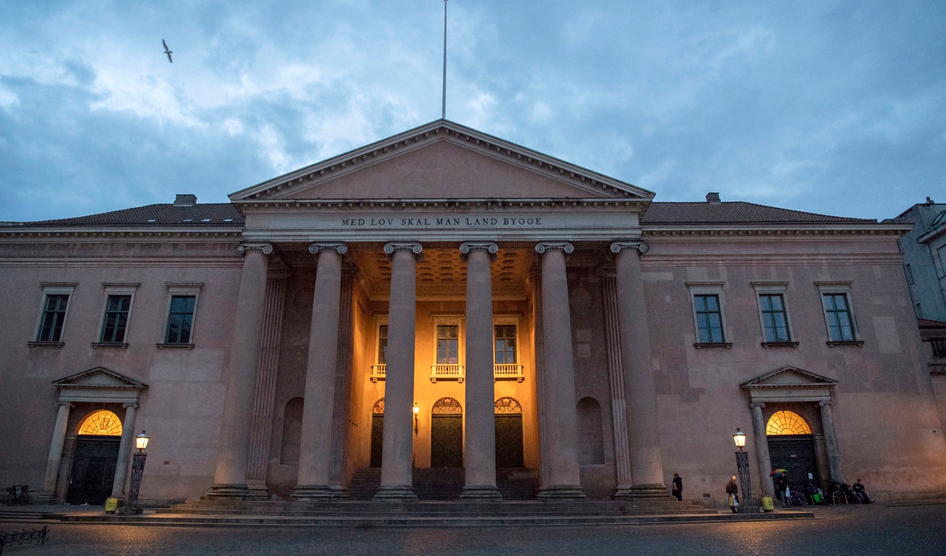 Tingsrätten i Köpenhamn har häktat en 18-årig svensk man för inblandning i ett mord på en 37-årig man i den danska huvudstaden i mitten av oktober. Arkivbild. Foto: Johan Nilsson/TT