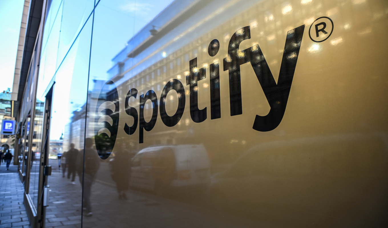 Spotify inför nya riktlinjer för att motverka falska lyssningar. Arkivbild. Foto: Anders Wiklund/TT