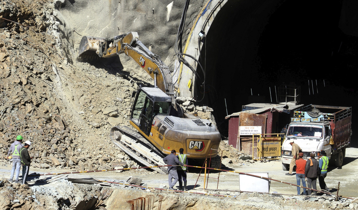 41 arbetare sitter instängda i en kollapsad tunnel i delstaten Uttarakhand i norra Indien, nära Himalayamassivet. Arkivbild. Foto: AP/TT